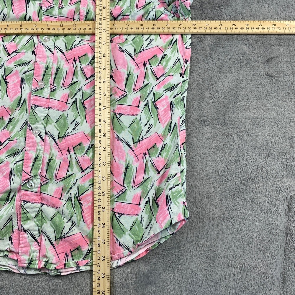 Stranger Things Netflix Button Down Men LG Pink Hopper Shirt 80s Retro Geek Nerd - Picture 6 of 9